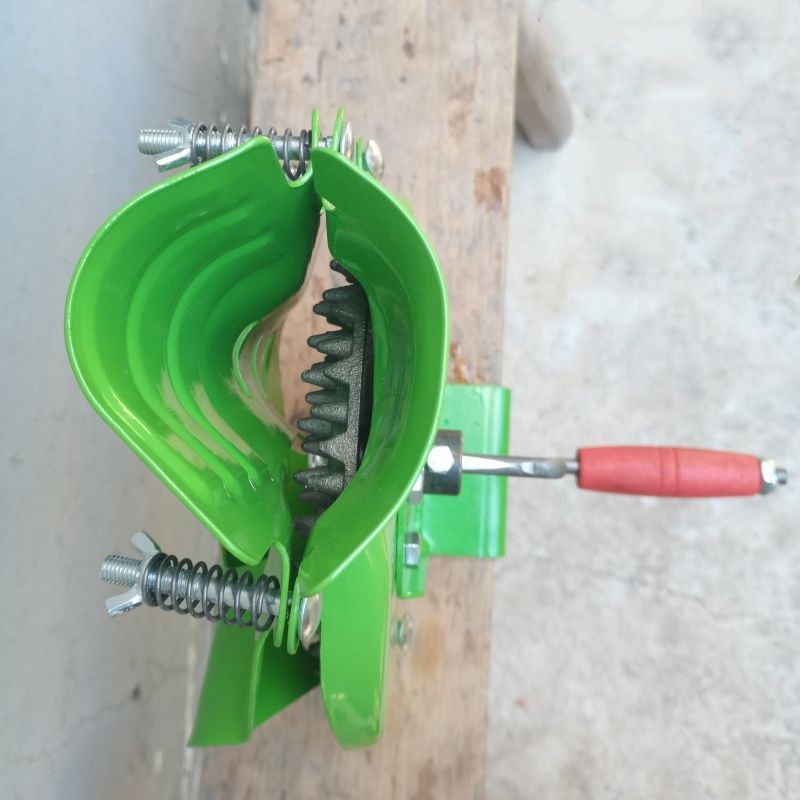 Hand Crank Corn Thresher Mini  - Corn Sheller Machine reseña y precio